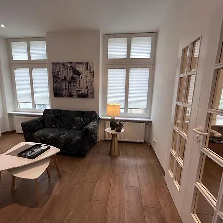 شقة Altbau Trifft Moderne, Neuwertige Komfortwohnung Fuer Bis 2 Personen